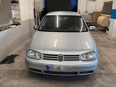 Silber Gebraucht 2003 VW Golf IV Limousine | 1.200 € (Fairer Preis)