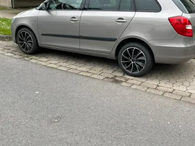 Gebraucht Skoda Fabia 86 PS (63 kW) 2009 Grau Kombi
