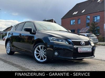 Lexus CT200h