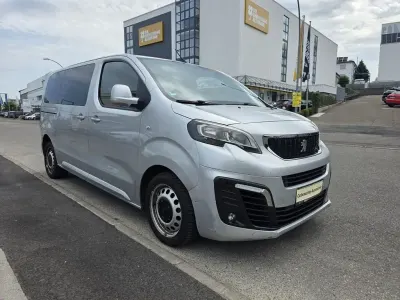 Gebraucht Peugeot Expert 179 PS (131 kW) 2018 Grau Van