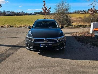 Gebraucht VW Passat GTE 218 PS (160 kW) 2021 Grau Kombi