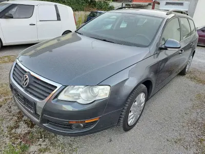 Gebraucht VW Passat Sportline 105 PS (77 kW) 2010 Grau Kombi