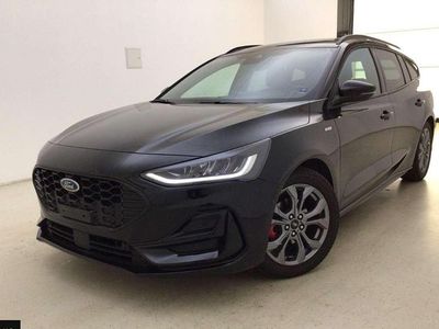 Obsidianschwarz metallic Gebraucht 2025 Ford Focus ST-Line X Kombi | 25.690 € (Fairer Preis)