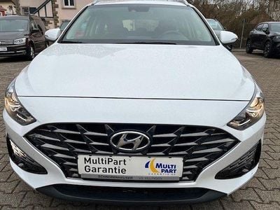 Gebraucht Hyundai i30 Trend 159 PS (116 kW) 2021 Weiß Kombi
