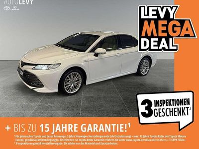 Usata Toyota Camry Executive 218 CV (160 kW) 2019 Bianco Berlina