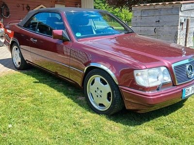 Mercedes 220