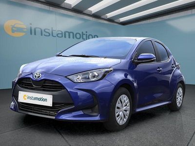 Gebraucht Toyota Yaris Hybrid 116 PS (85 kW) 2023 Blau Kleinwagen