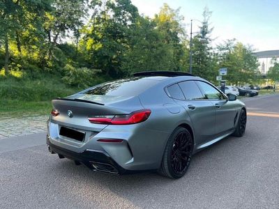 BMW 840