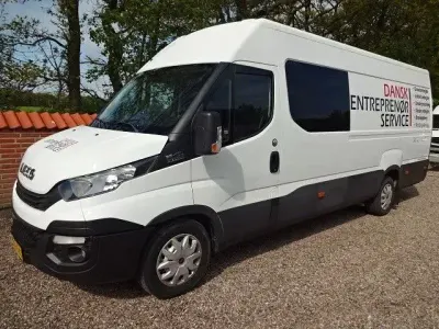 Gebraucht Iveco Daily 160 PS (117 kW) 2019 Weiß Van / Kleinbus