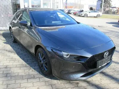 Gebraucht Mazda 3 Exclusive 140 PS (102 kW) 2026 Grau Limousine