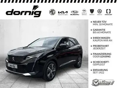 Käytetty Peugeot 3008 Allure 224 HP (164 kW) 2022 Musta Katumaasturi
