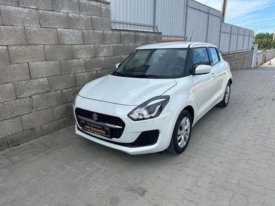 Second-hand Suzuki Swift 83 CP (61 kW) 2023 Alb Hatchback