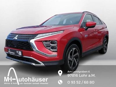 Gebraucht Mitsubishi Eclipse Cross Plus 188 PS (138 kW) 2021 Dynamik rot (d) SUV