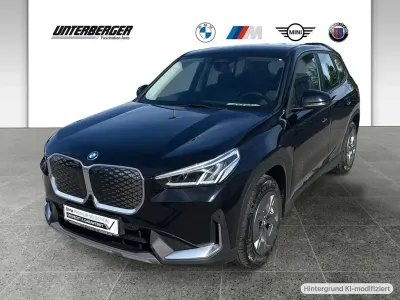 Gebraucht BMW iX1 Performance 225 kW (306 PS) 2023 Schwarz ii SUV