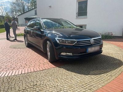 Gebraucht VW Passat 120 PS (88 kW) 2015 Schwarz Kombi