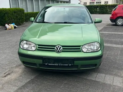 Gebraucht VW Golf IV 75 PS (55 kW) 2000 Grün Kleinwagen
