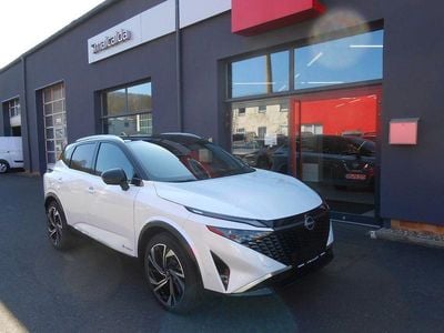 Neu Nissan Qashqai Tekna+ 190 PS (139 kW) 2025 White/black SUV