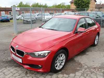 Gebraucht BMW 320 Comfort Edition 184 PS (135 kW) 2012 Rot Limousine