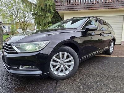 Usata VW Passat Comfortline 190 CV (139 kW) 2016 Nero Station wagon