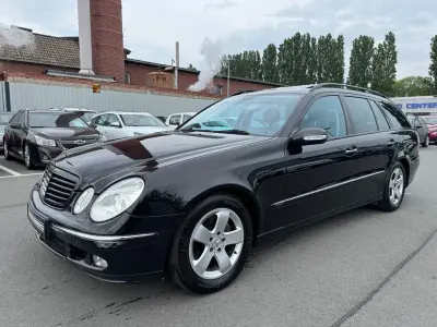Gebraucht Mercedes E280 Avantgarde 177 PS (130 kW) 2004 Schwarz Limousine