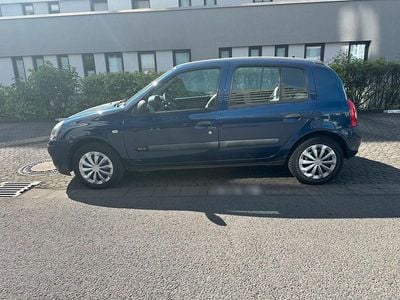 Usata Renault Clio II 75 CV (55 kW) 2005 Blu Utilitaria