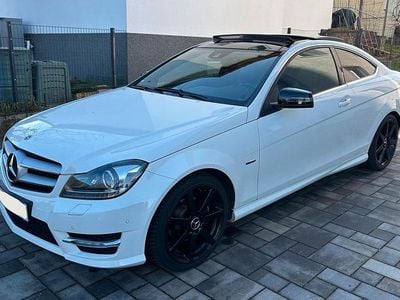 Weiß Gebraucht 2012 Mercedes C180 AMG Coupé | 12.990 € (Fairer Preis)