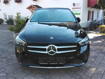Mercedes B180