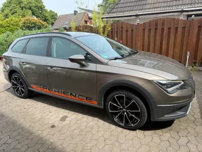 Gebraucht Seat Leon X-Perience Xperience 150 PS (110 kW) 2015 Braun Kombi