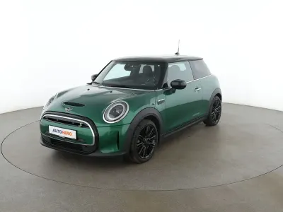 Gebraucht Mini Cooper SE 135 kW (184 PS) 2023 Grün Kleinwagen