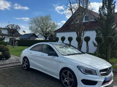 Gebraucht Mercedes CLA250 Sport Edition 211 PS (155 kW) 2014 Weiß Coupé