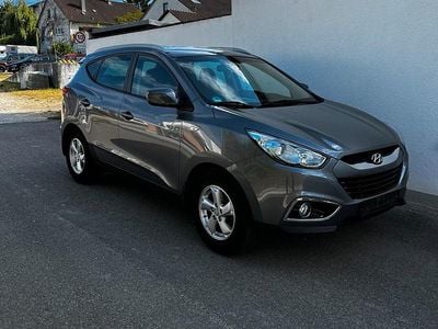 Second-hand Hyundai ix35 135 CP (99 kW) 2012 Argintiu SUV