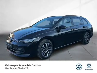 Neu VW Golf VIII 116 PS (85 kW) 2026 Grenadillschwarz metallic Kombi