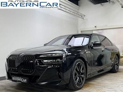 BMW M760e