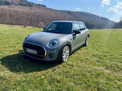 Gebraucht Mini Cooper 136 PS (100 kW) 2019 Grau Kleinwagen