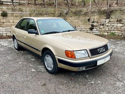Audi 100