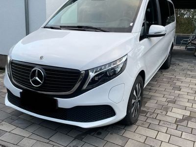 Mercedes EQV300