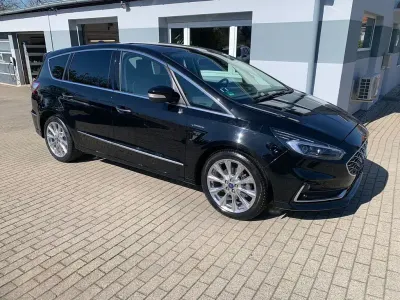 Gebraucht Ford S-MAX Vignale 241 PS (177 kW) 2020 Schwarz Van / Kleinbus