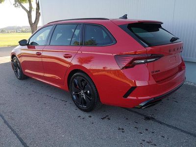 Nieuw Skoda Octavia RS 265 PK (194 kW) 2025 Rood Stationwagen