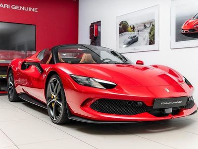 Gebraucht Ferrari 296 829 PS (609 kW) 2023 Rot Cabrio