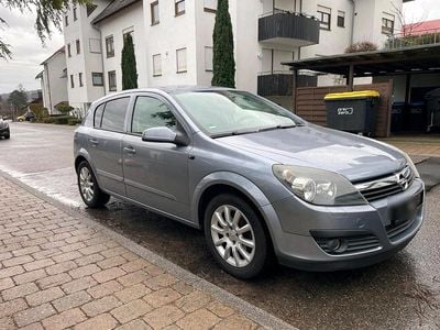 Gebraucht Opel Astra 90 PS (66 kW) 2006 Silber Limousine