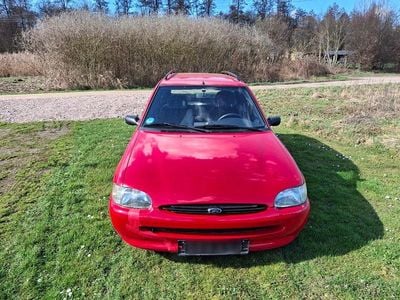 Gebraucht Ford Escort 90 PS (66 kW) 1995 Rot Kombi