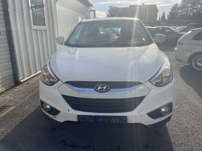Gebraucht Hyundai ix35 Edition 116 PS (85 kW) 2013 Weiß SUV