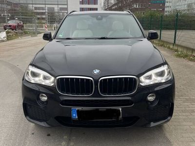 gebraucht BMW X5 xDrive30d -M-Paket Pano/LED/ Head-Up Display