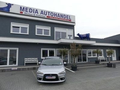 Gebraucht Mitsubishi Lancer Sportback Edition 117 PS (86 kW) 2010 Silber Limousine