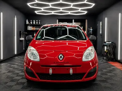 Gebraucht Renault Twingo 58 PS (42 kW) 2007 Rot Kleinwagen