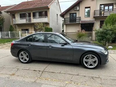 Gebraucht BMW 320 190 PS (139 kW) 2015 Grau Limousine