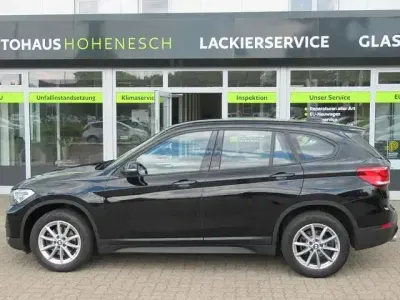 Gebraucht BMW X1 Advantage 140 PS (102 kW) 2022 Schwarz SUV