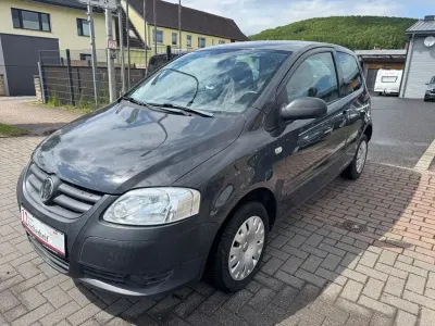 Occasion VW Fox Basis 54 ch (39 kW) 2006 Gris Citadine