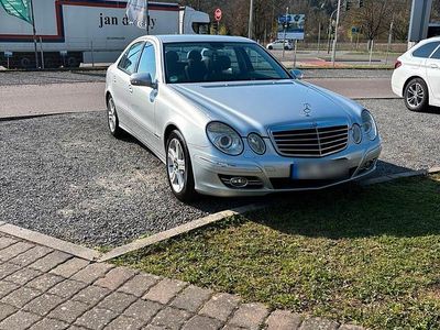 Gebraucht Mercedes E280 Avantgarde 190 PS (139 kW) 2008 Silber Limousine