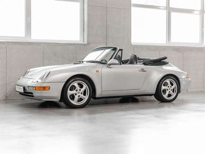 Porsche 911 Carrera Cabriolet